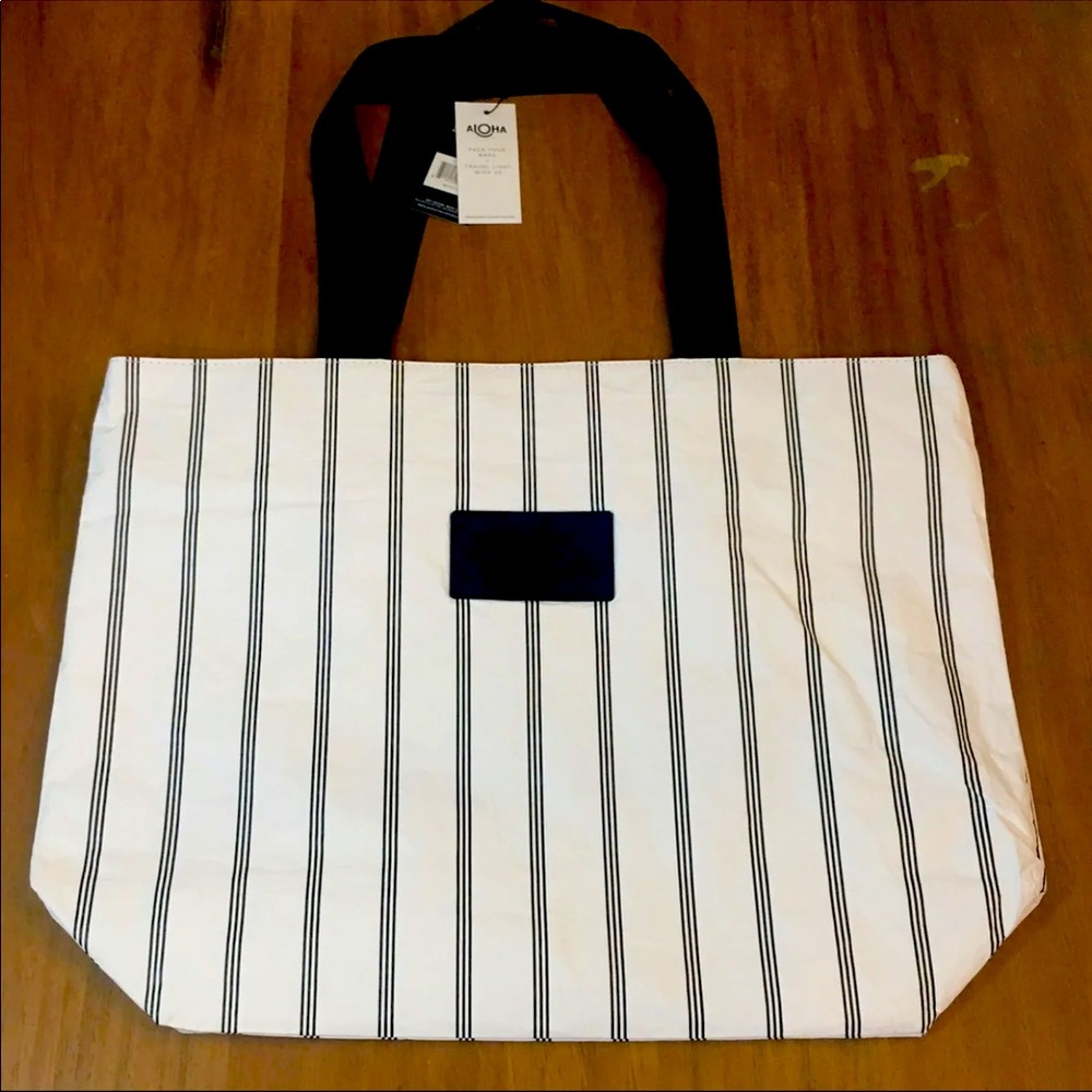 ALOHA Collection Day Tripper